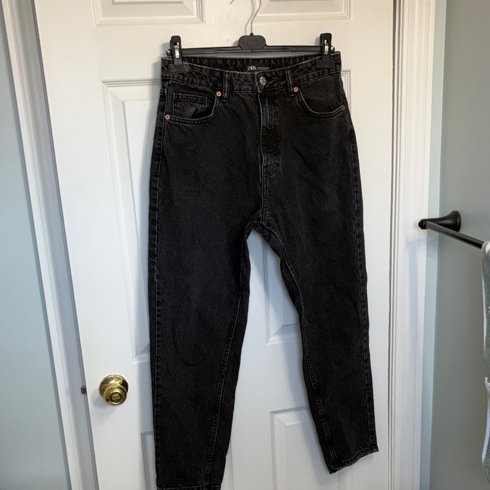 Zara Black Straight Leg Jeans